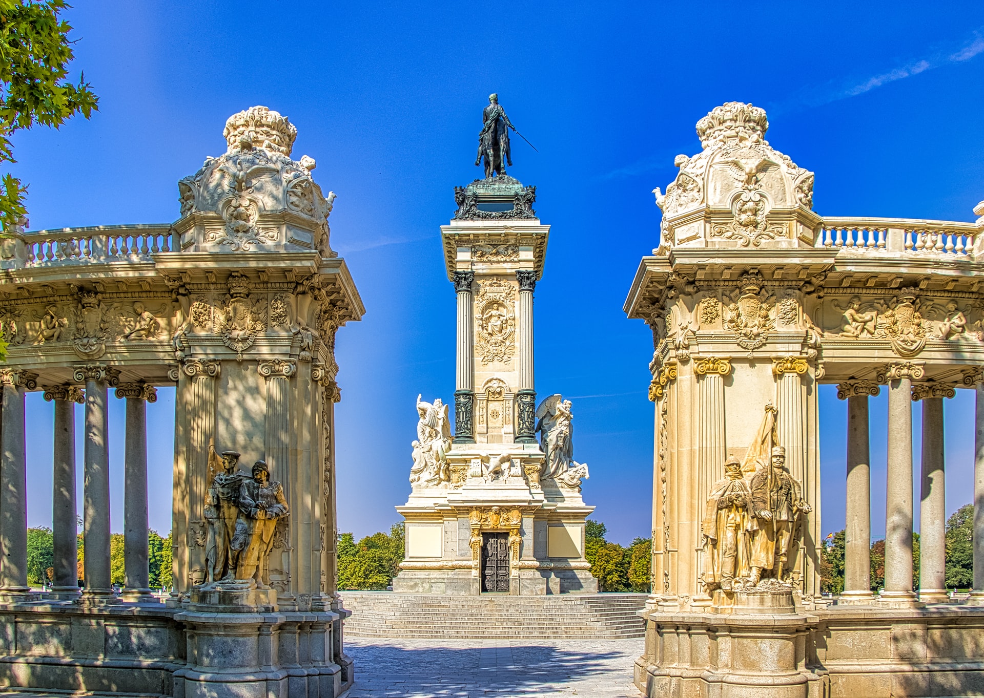 Residence to invest in Spain, how to get it?
