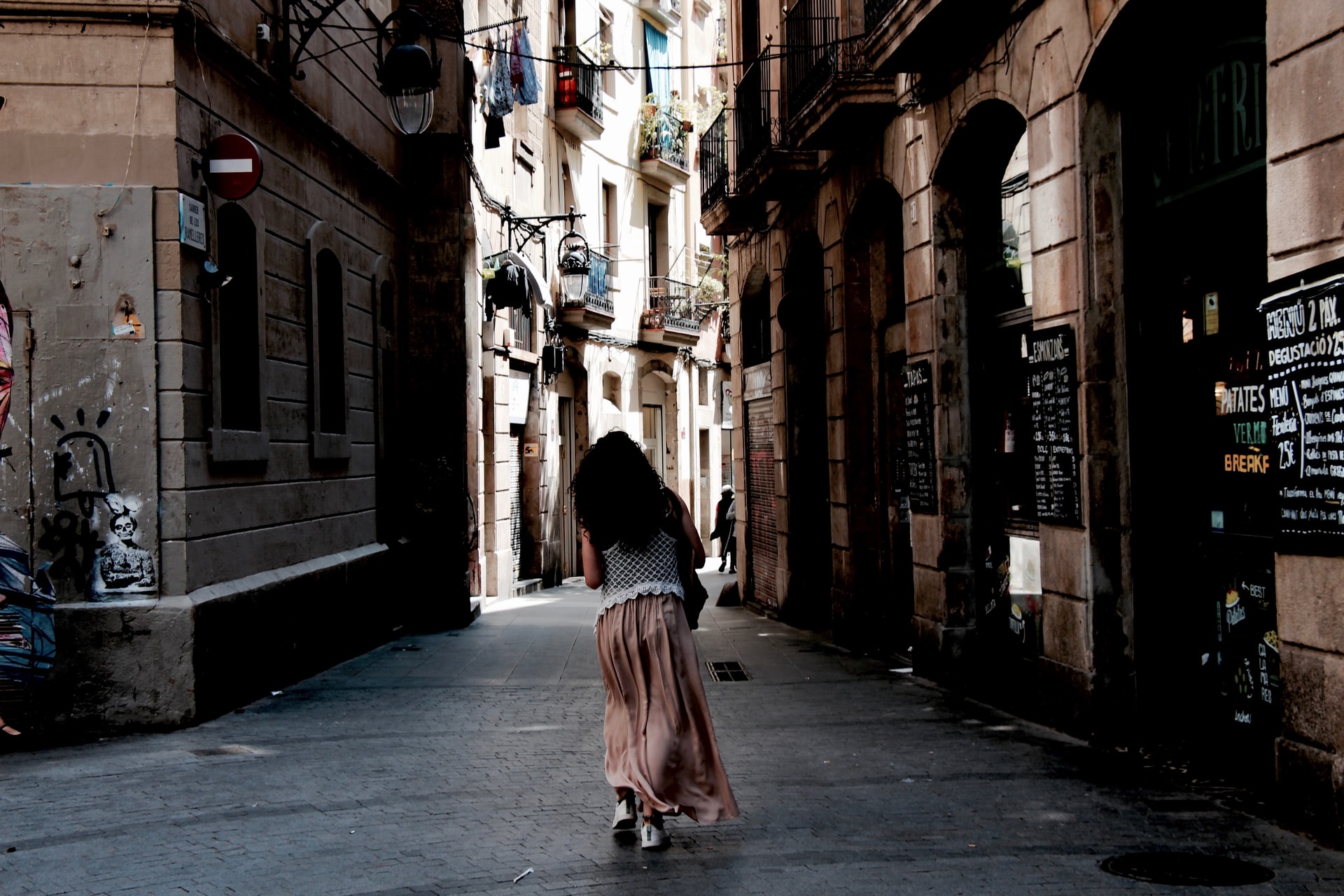 How to find the best international investment in Raval, Barcelona