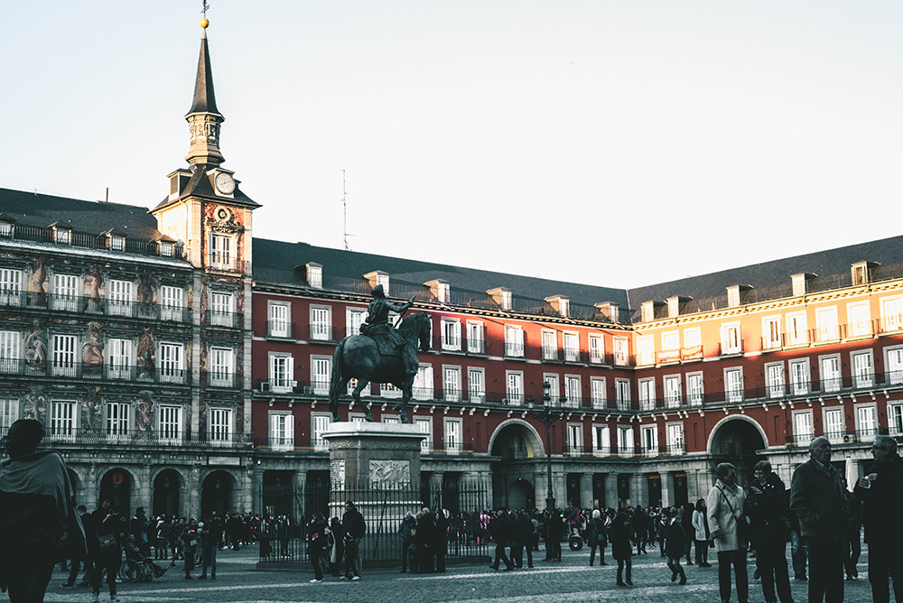 Requirements to get the Golden Visa Spain