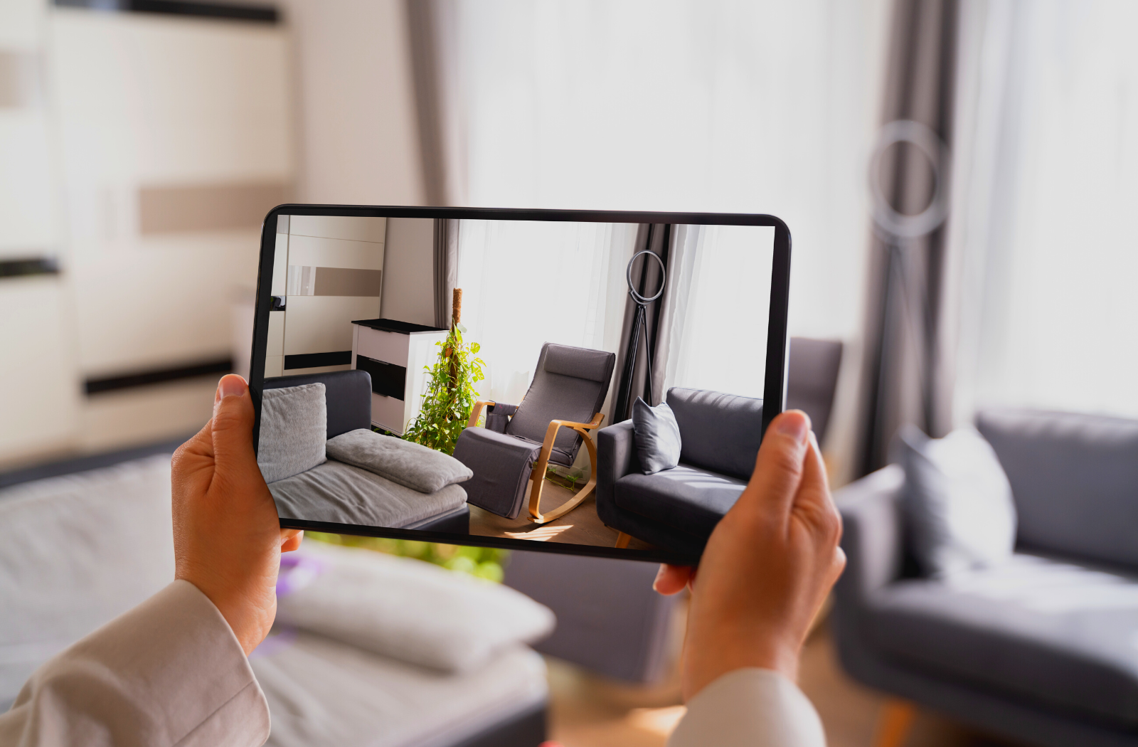 Real Estate Investment Trends: Digitalization and Sustainability