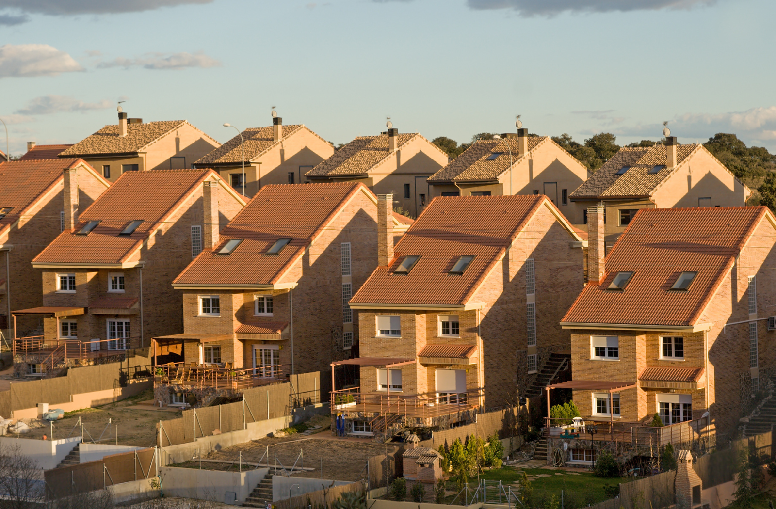 Practical Guide to Finding the Best International Properties for Investment